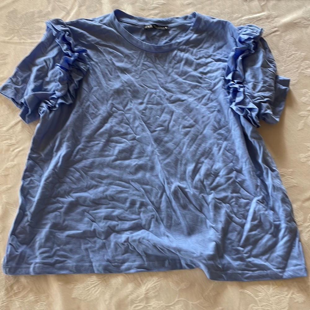 Brand new casual Zara top
